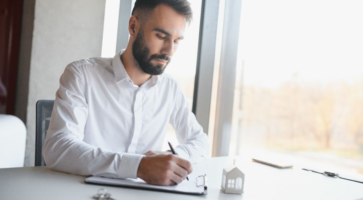 Comment se déroule une vente en cascade ?